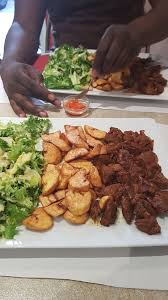 Découvrez les Délices d’un Restaurant Africain à Évry