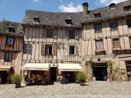 La Magie du Restaurant Traditionnel : Une Ode à l’Authenticité Culinaire