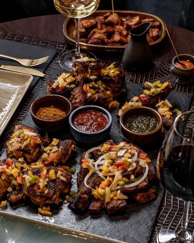 Explorez les Délices de l’Ose African Cuisine