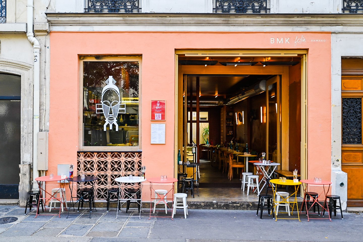 Découvrez la Magie Culinaire d&rsquo;un Restaurant Africain dans le 18ème Arrondissement