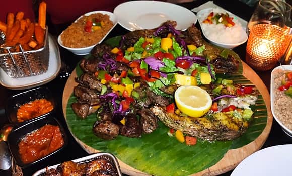restaurant africain république